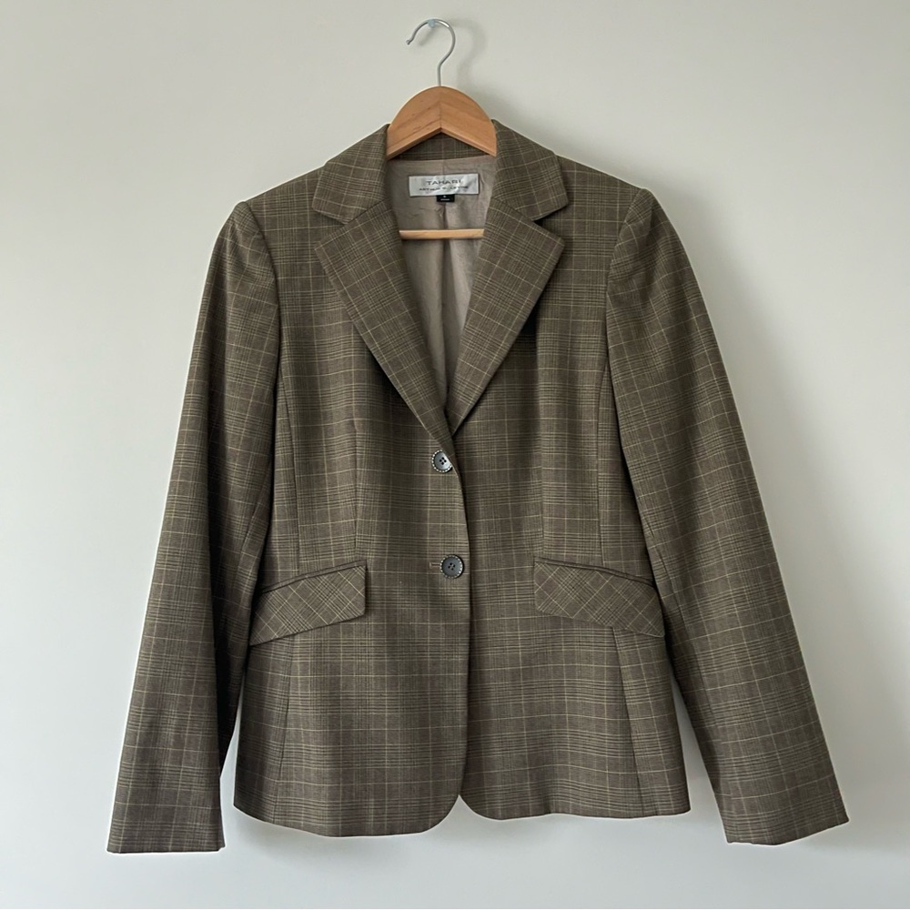 Tahari Blazer